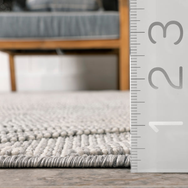 Nuloom Mindi Bold Geometric Indoor/Outdoor Area Rug Gray