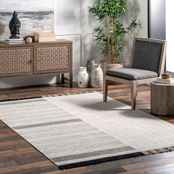 Nuloom Minerva Casual Stripe Wool Tassel Area Rug Beige