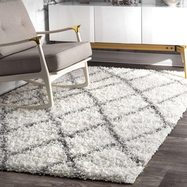 Nuloom Alvera Easy Shag Area Rug White