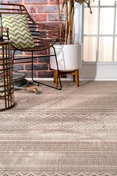 Nuloom Erlinda Tribal Outdoor Area Rug Beige