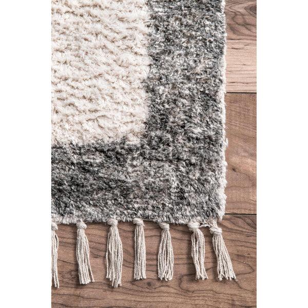 Nuloom Hand Loomed Rosa Tassel Rug Area Rug Ivory