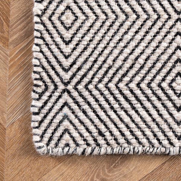 Nuloom Hand Woven Ago Area Rug Ivory