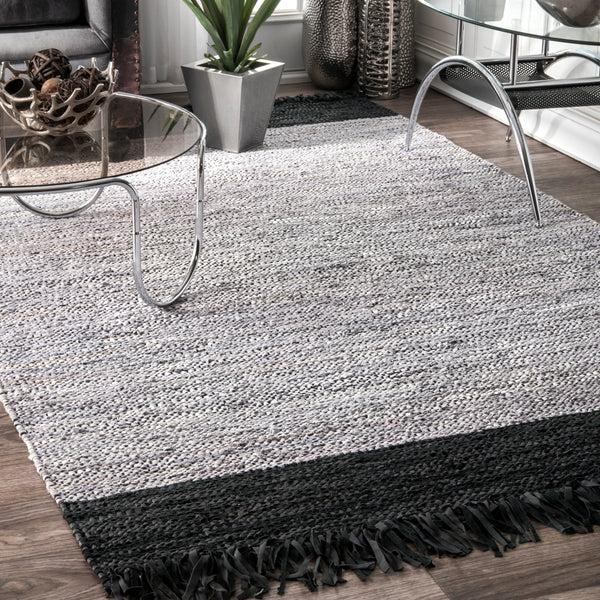 Nuloom Handmade Otha Tassel Rug Silver