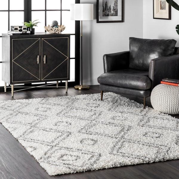 Nuloom Iola Easy Shag Area Rug White