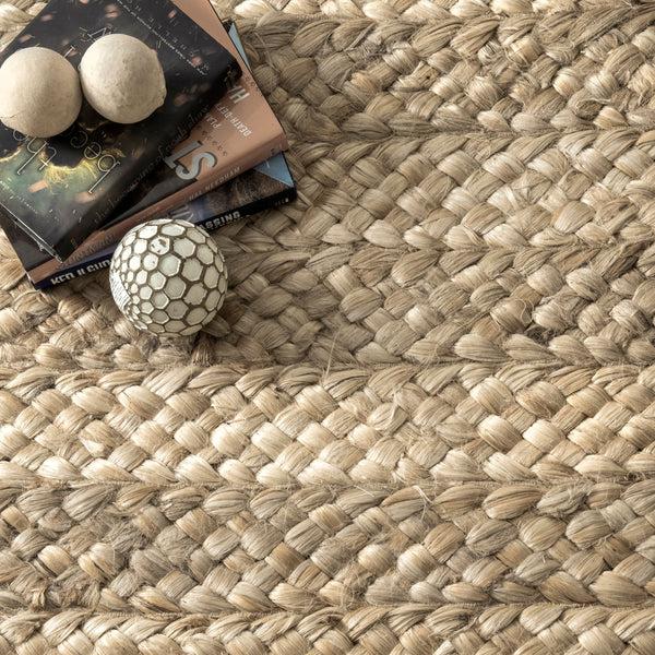 Nuloom Keilani Striped Braided Jute Natural
