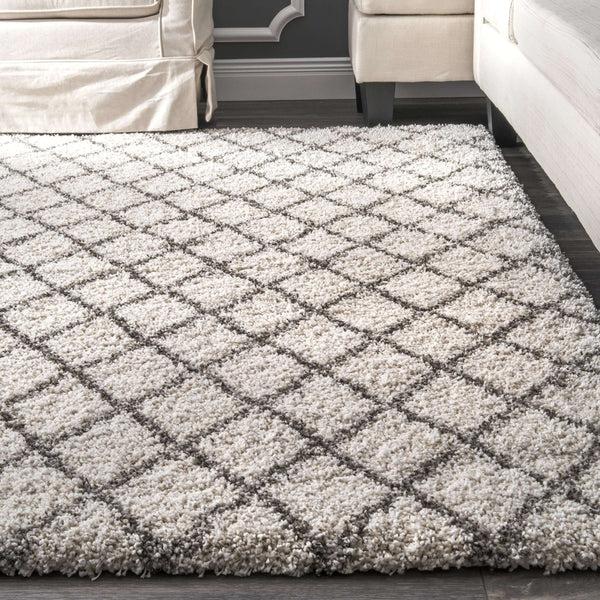 Nuloom Lenita Trellis Shaggy Area Rug Ivory