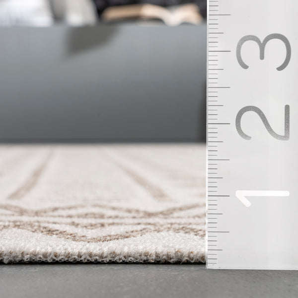 Nuloom Outdoor Tribal Angie Area Rug Beige