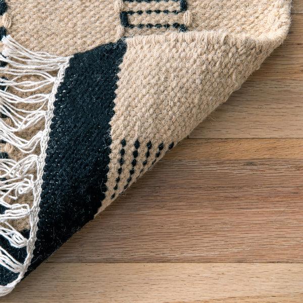 Nuloom Rosalyn Shaggy Ziggy Stripes Tan