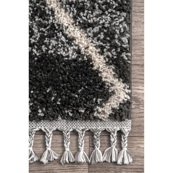 Nuloom Shannon Moroccan Tassel Shag Black