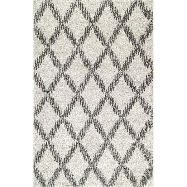 nuloom Sharika Lattice Shaggy Area Rug Ivory