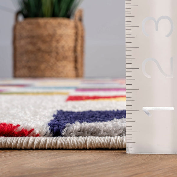 Nuloom Takisha Triangle Area Rug Multi