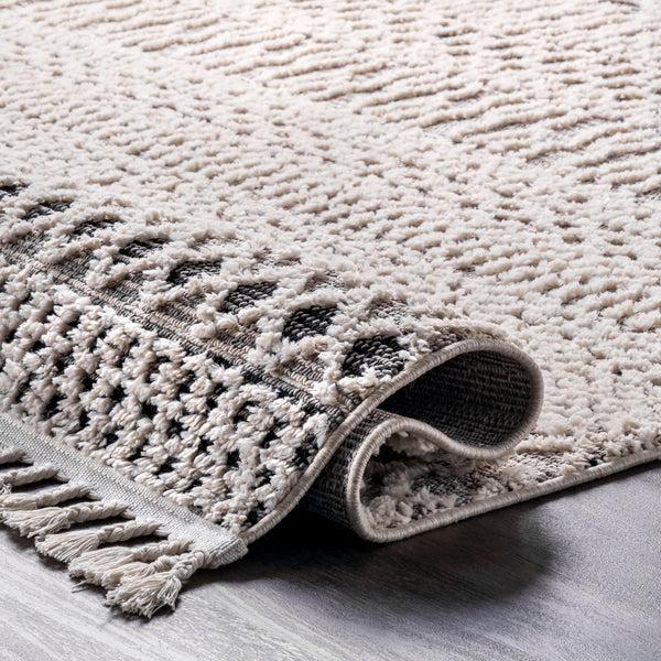 Nuloom Talula Soft Textured Tassel Area Rug Beige