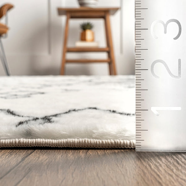 Nuloom Tribal Striped Washable Shag Area Rug Black