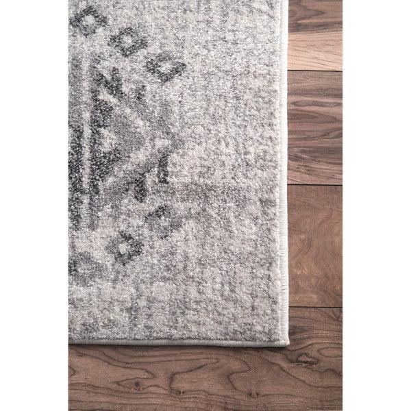 Nuloom Vintage Diamonds Caudle Rug Grey
