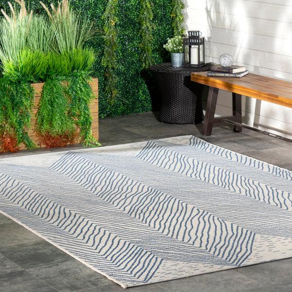 Nuloom Wavy Chevron Outdoor Area Rug Blue