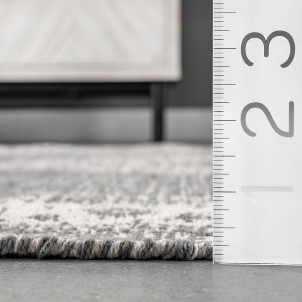 Nuloom Ronnie Flatweave Traditional Medallion Area Rug Gray
