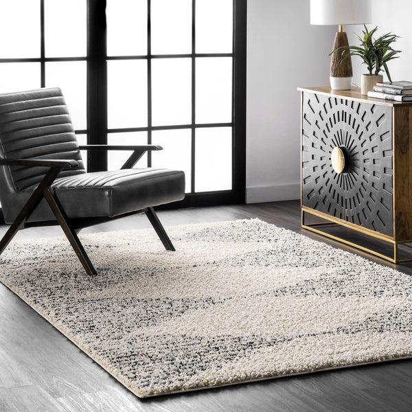 Nuloom Scarlette Shattered Diamonds Area Rug Off White