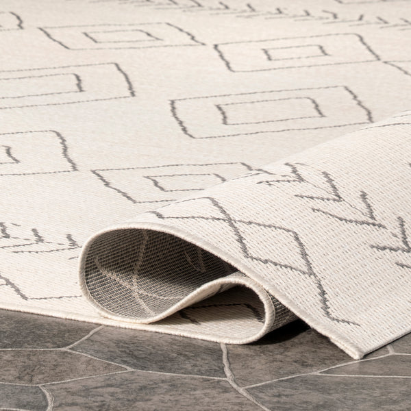 Nuloom Serna Moroccan Indoor/Outdoor Area Rug Ivory
