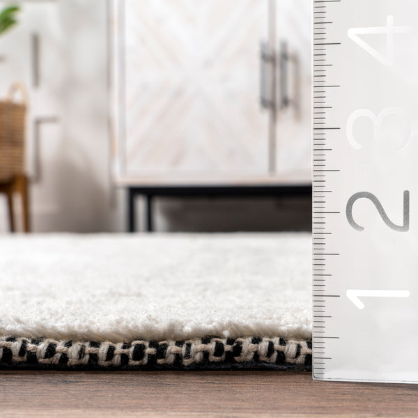 Nuloom Sherrell Modern High/Low Tassel Area Rug Ivory