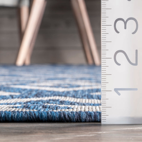 Nuloom Tayla Diamond Lattice Indoor/Outdoor Area Rug Blue