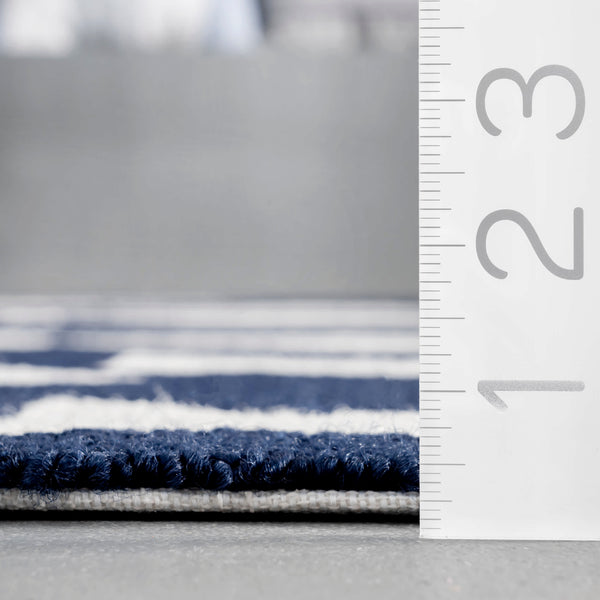 Nuloom Vivienne Hand Hooked Indoor/Outdoor Area Rug Navy