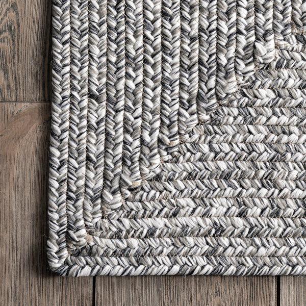 Nuloom Wynn Braided Indoor/Outdoor Area Rug Salt And Pepper