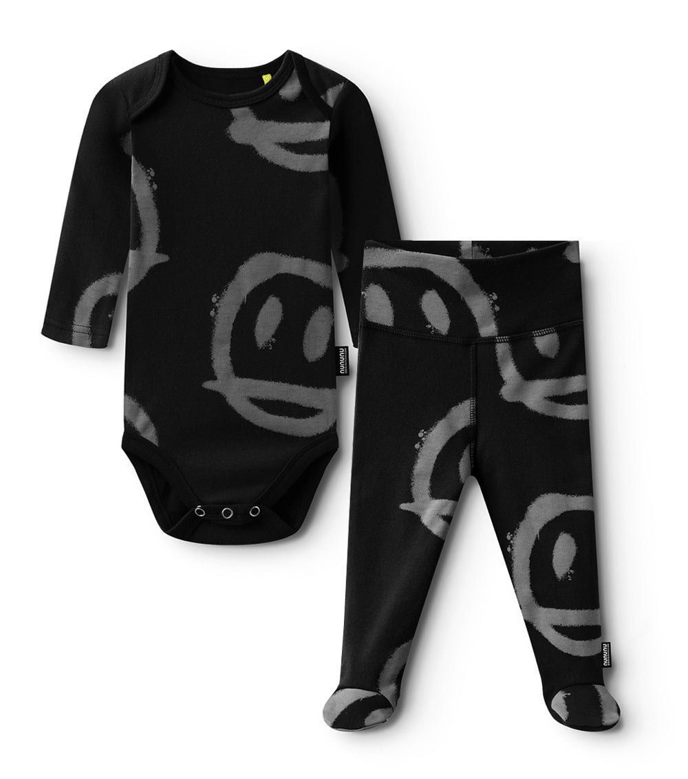 nununu all over footed smiles set black