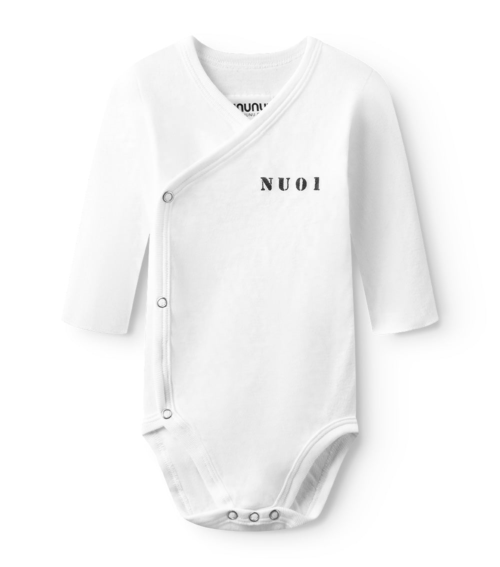 nununu nu01 envelope onesie white