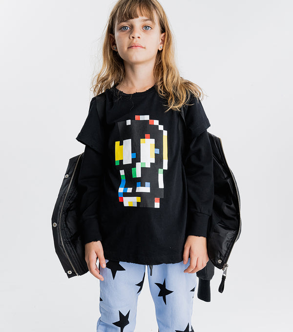 Nununu Pixel Skull Shirt Black