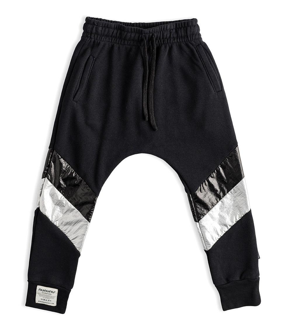 nununu side shine baggy pants