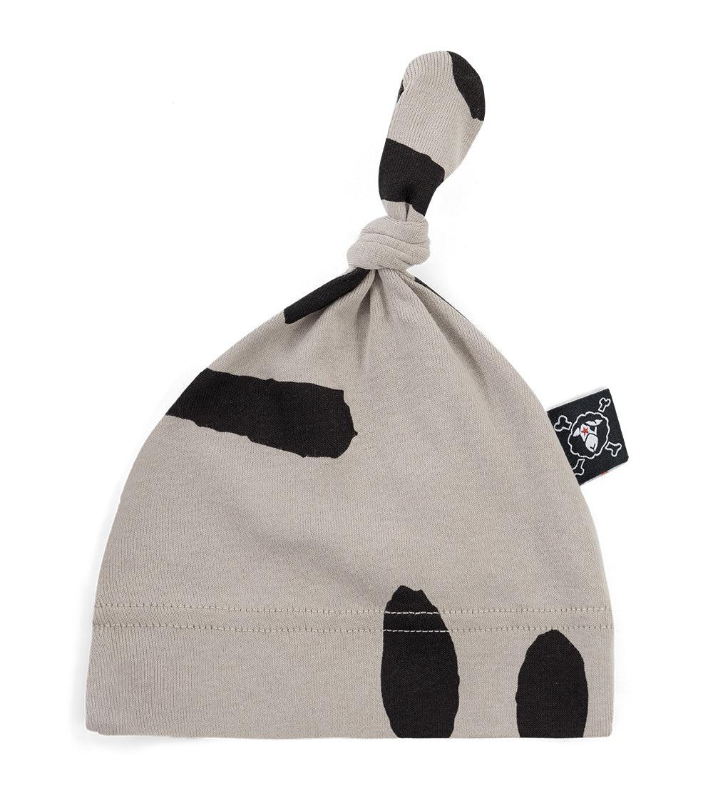 nununu smirks hat smokey grey