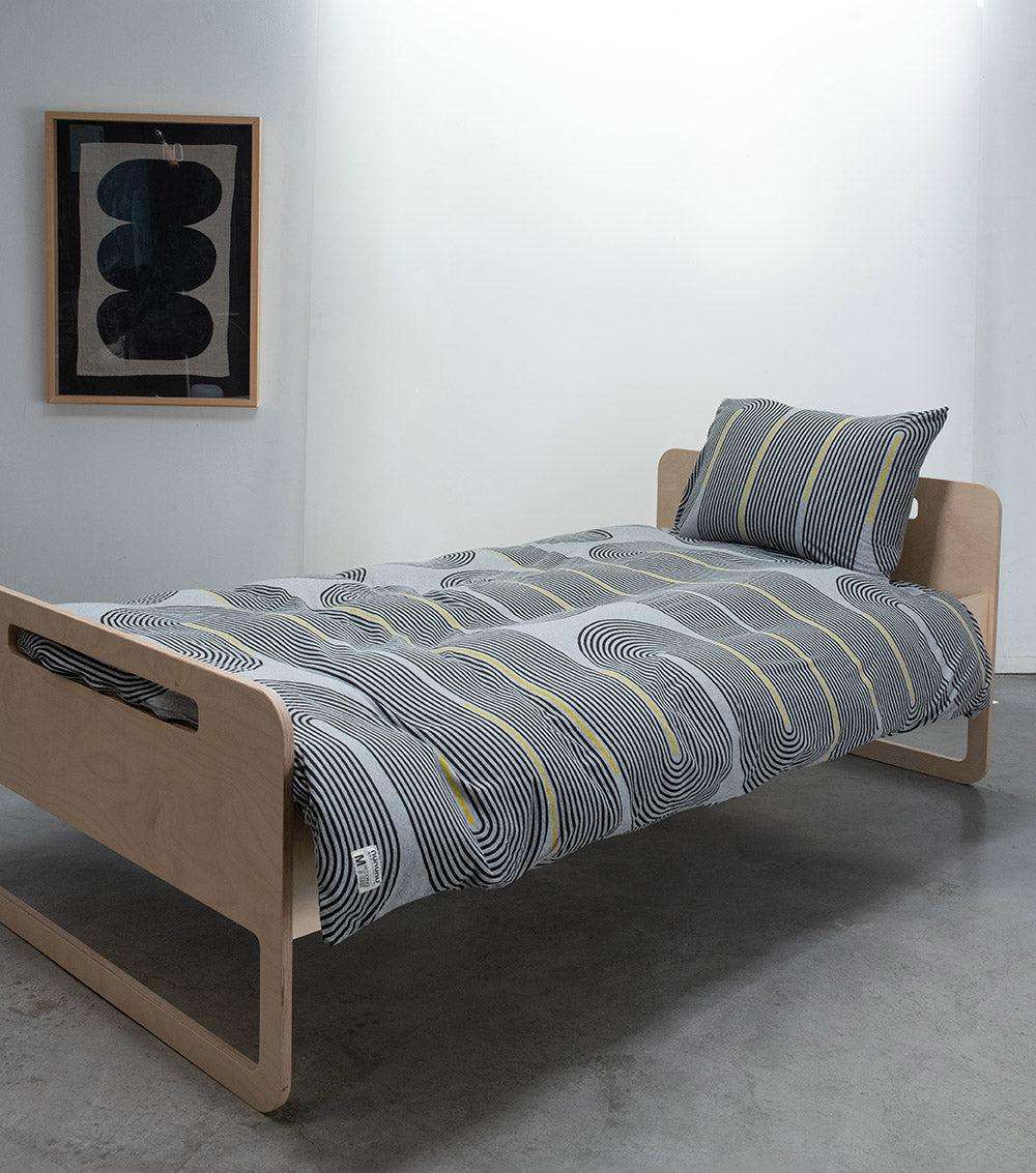nununu spiral bedding set