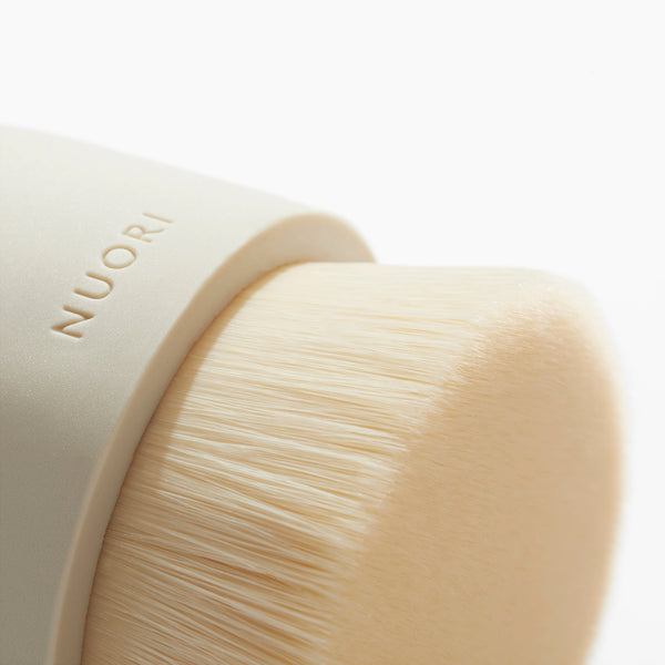 Nuori CARESSING FACIAL BRUSH