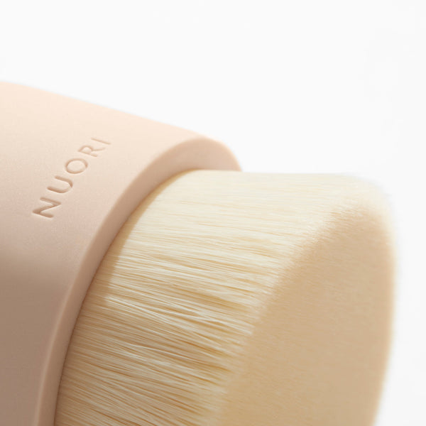 Nuori CARESSING FACIAL BRUSH