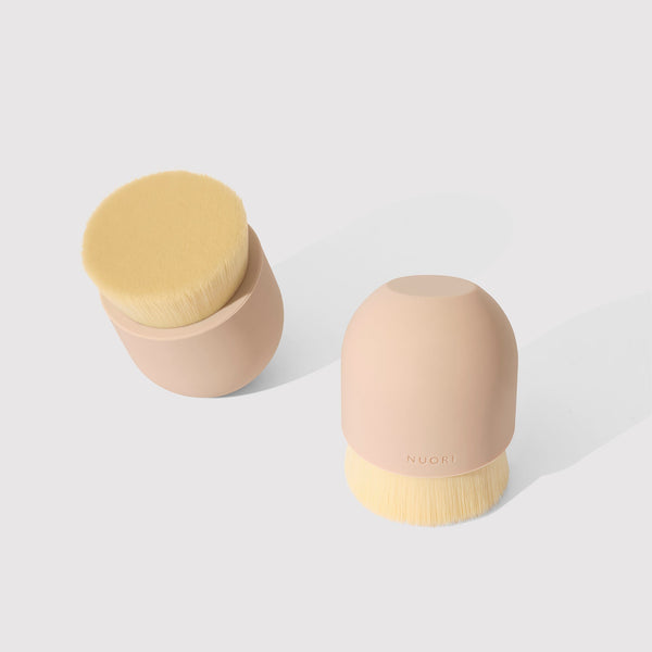 nuori CARESSING FACIAL BRUSH