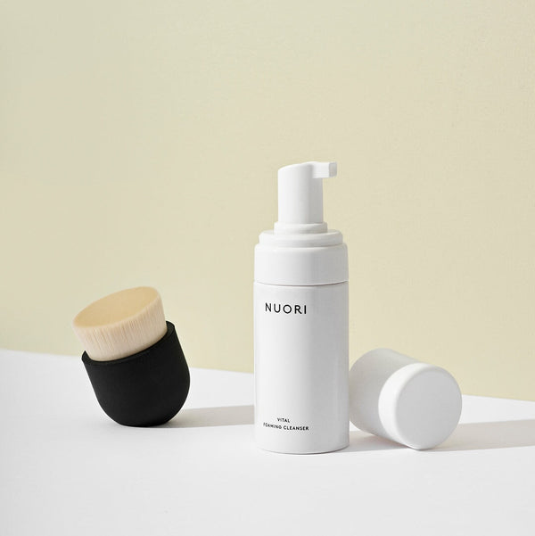 Nuori CARESSING FACIAL BRUSH