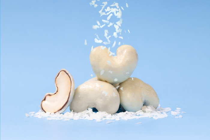 Nuts Award Winning Duo