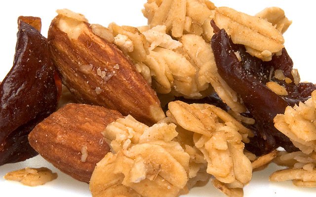 Nuts Cherry Almond Granola