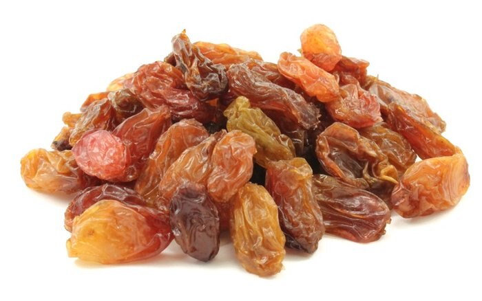 Nuts Crimson Raisins