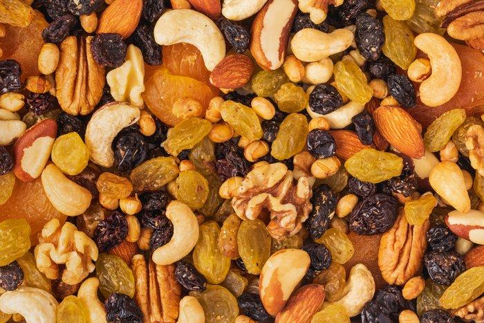 Nuts Deluxe House Mix