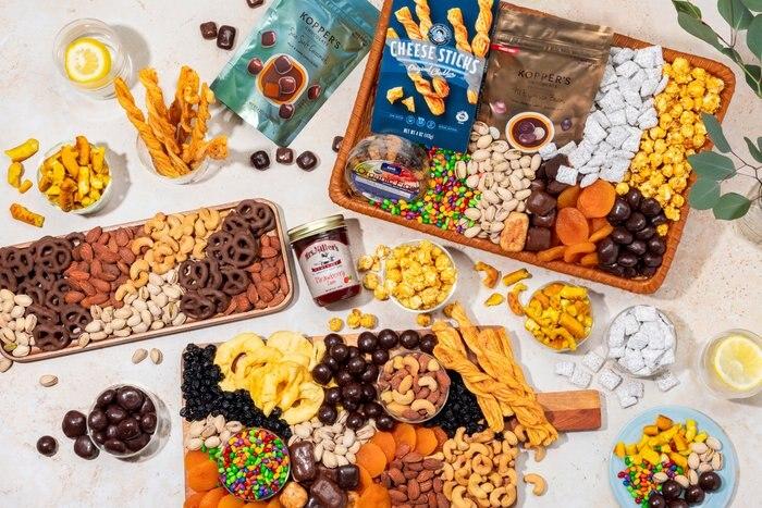 Nuts Giant Gourmet Gift Basket