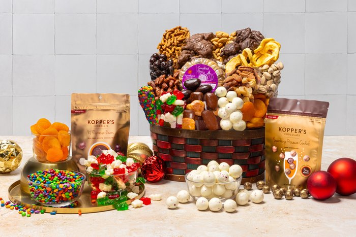 nuts Gourmet Christmas Basket