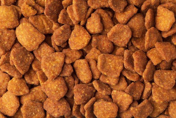 Nuts Pineapple Habanero Sesame Chips