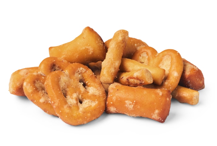 nuts Smoked Gouda Pretzel Mix