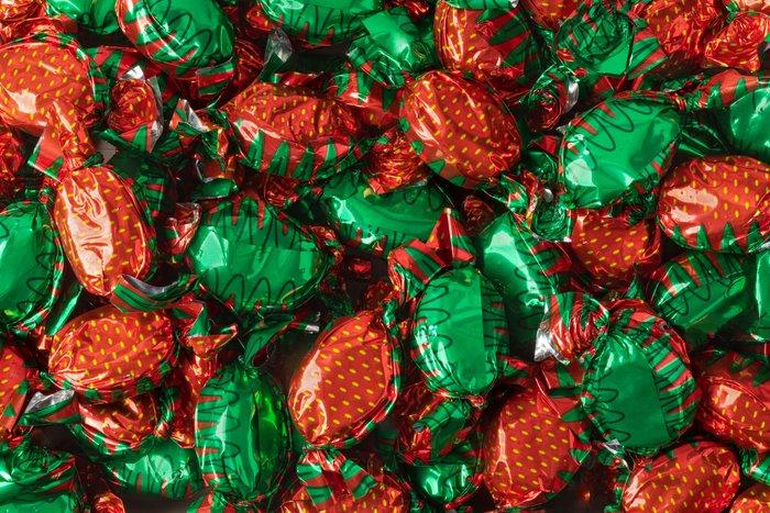 Nuts Strawberry Hard Candy