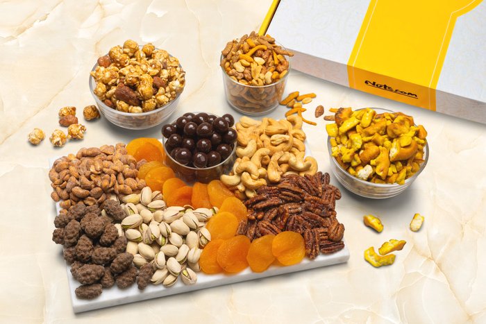 Nuts Ultimate Snackin' Box