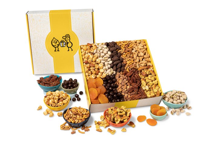 nuts Ultimate Snackin' Box