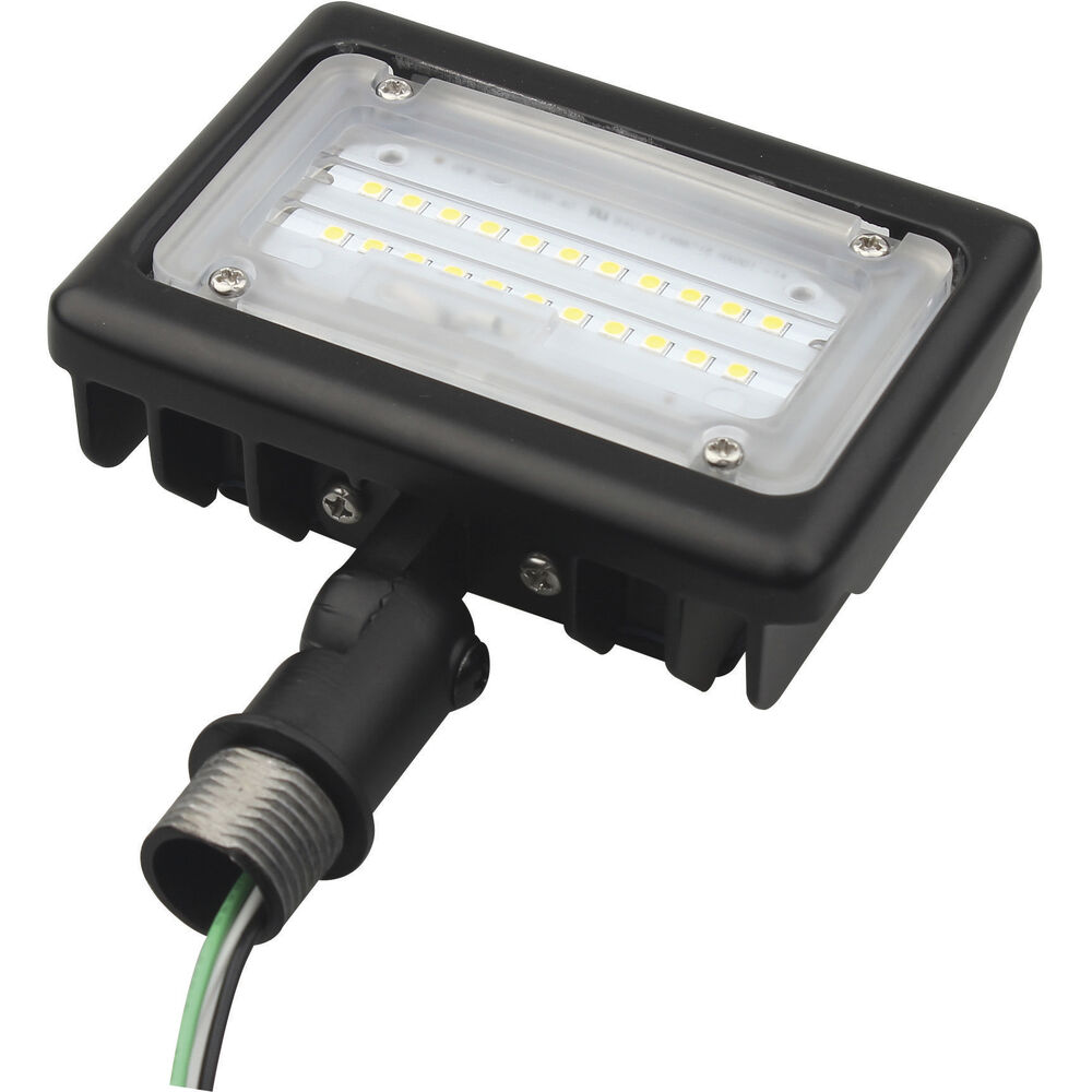 Nuvo Lighting Brentwood LED 2 Inch Bronze Outdoor Flood Light Small