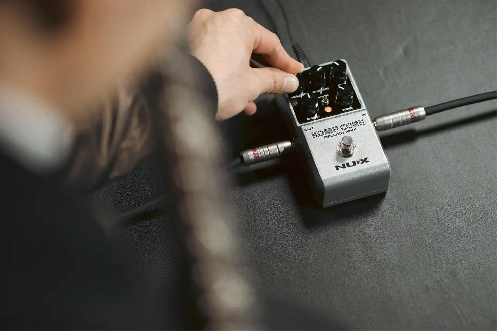 Nux Komp Core Deluxe MKlI Transparent Compressor Pedal