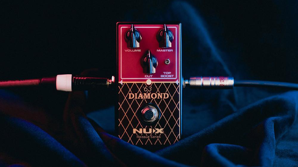 Nux ’63 Diamond British Diamon In A Box